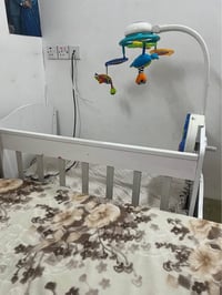 سرير أطفال • مع فراش • أربيل