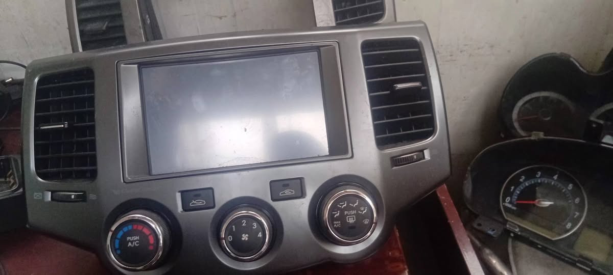 السلام عليكم من رخصة الادمن اغراض اوبتيما  ***********
كل قطعة سعره ٤٥ الف
