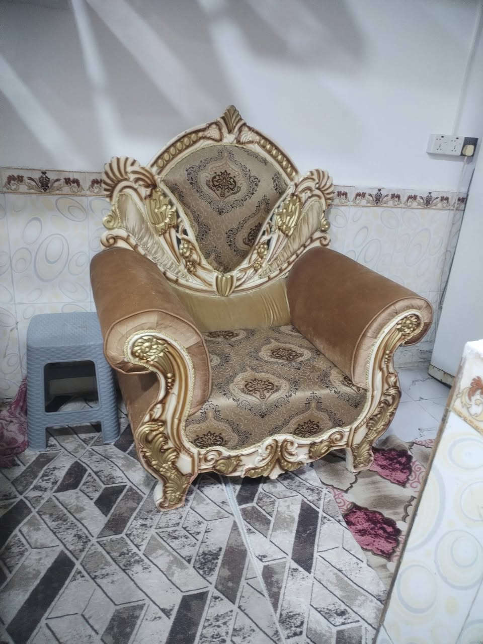 تخم للبيع
للسعر400 بيه مجال
ناصريه مركز حي للرافدين
الاتصال ***********
