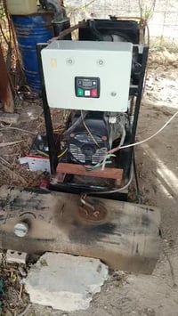 مولد كابوته ٣ بستم  كامله هي ملحقاته بيها باتري جديد او تاكي ٦٠ لتر  ك...