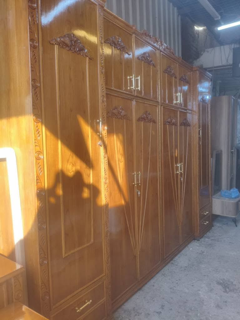 غرفه نوم مستعمل صاج عراقي داخل وخارج 
الاستفسار على رقم ***********
