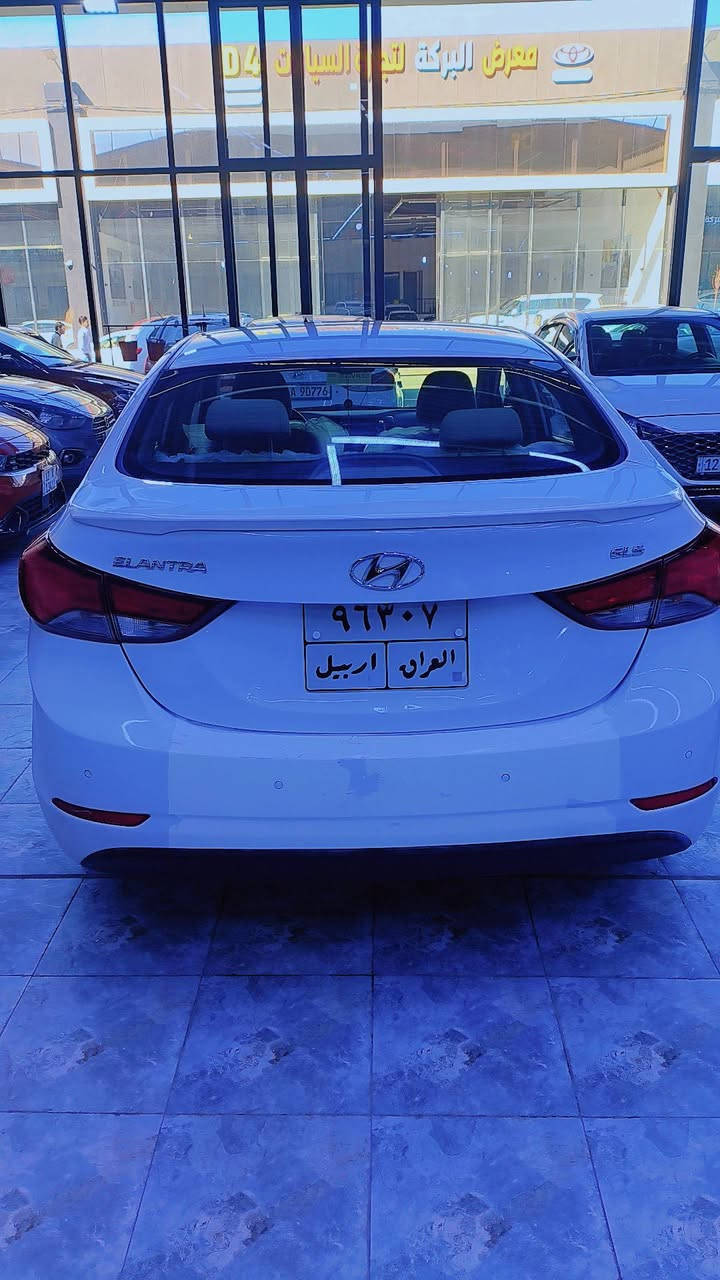 النترا 2014فول 1/1 جي /ال/اس/
تبريد قطعتين 
بصمه تشغيل بصمات ابواب 
حساسات أمامي خلفي 
5ويل كب
محرك 18دوش 
فتحه سقف 
مرايات شفط اشاره بل مرايه 
بيها شبر صبغ كرت باب السائق وتعديل بارد
وبيها ملاحضات 2بقصات وشبر بل دوسه 
يعني بدون صبغ بدون تبديل 
تريد تحويل تريد وكاله 
سنويه نافذه صار سنه 
غرامات صفر 
السعر 125نقدآ
وترهم مقدمه زينه 
***********
***********
