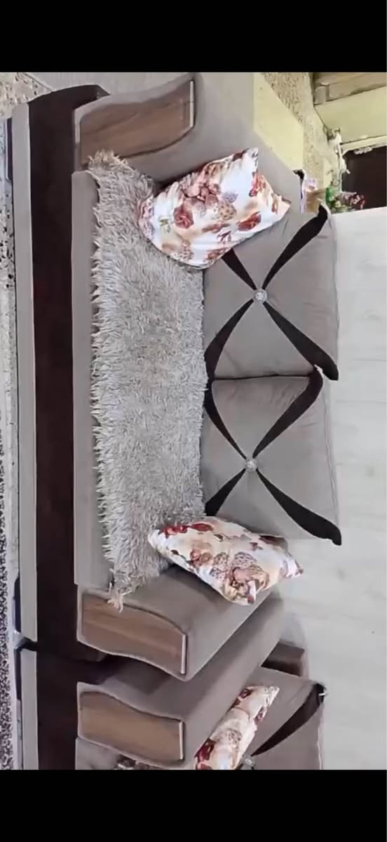 طخم ديوان 7 امتار سعره 250 الف وبي مجال والمكان كركوك كركوك, العراق


**إذا كنت صاحب هذا الإعلان وتريد حذفه لأي سبب، رجاءا أرسل رسالة إلى الدعم الفني**