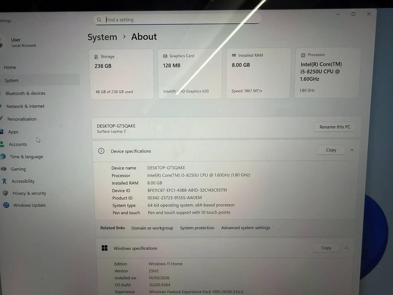 سيرفس لابتوب ٢ جيل ثامن رام 8 هارد 256 شاشة لمس شغالة مع الشاحن بس اكو حرق بسيط على الكيبورد واكو متوفر كيبور الها بدون الكيبورد الاضافي ٢٨٥ الف مع الكيبورد  ٣١٠ الف


**إذا كنت صاحب هذا الإعلان وتريد حذفه لأي سبب، رجاءا أرسل رسالة إلى الدعم الفني**
