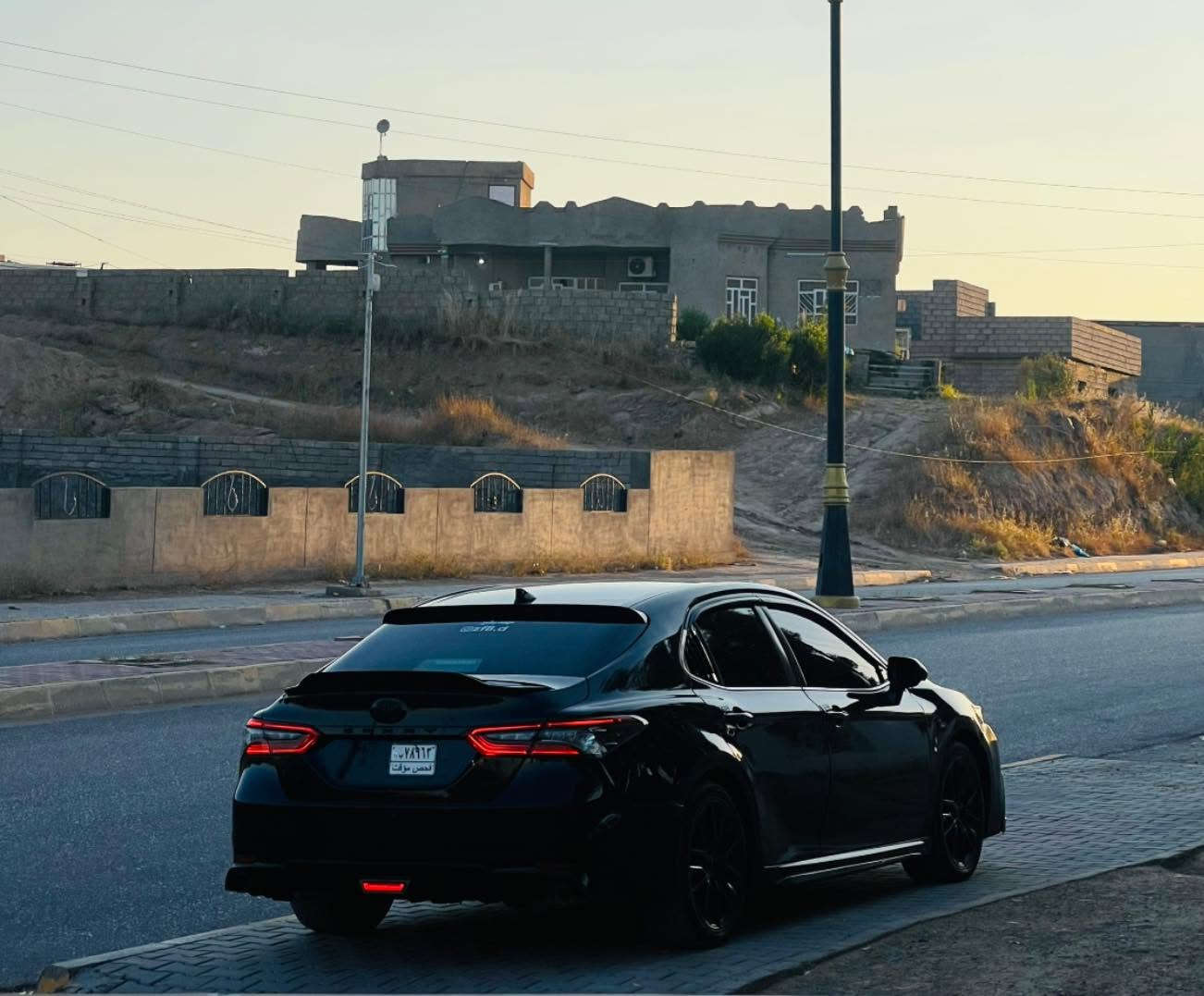 السلام عليكم  للبيع كامري xse24
فول مواصفات عده الفتحه 

مواصفات الفول معروفه 

كشن هيتر 

داخل احمر 

رادار تحديد مسار 

حساسات خلفيه كامره دواره 

عداد المشي 35 الف كيلو

سياره منفيس حره تترقم جميع المحافضات عده الشمال

كير محرك شرط 

تدفئه نار تبريد يعوزو  تبديل اصبع كمبريسر فقط

سياره مصروف عليها 

ضرر السياره اربع قطع  بيها شويه وراس الشاصي اليمين بمكان البدنه بس 

سعر 175 وبيها مجال 

***********
