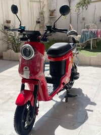 R9 موديل٢٥ • جديدة • بطاريات ١٦أمبير