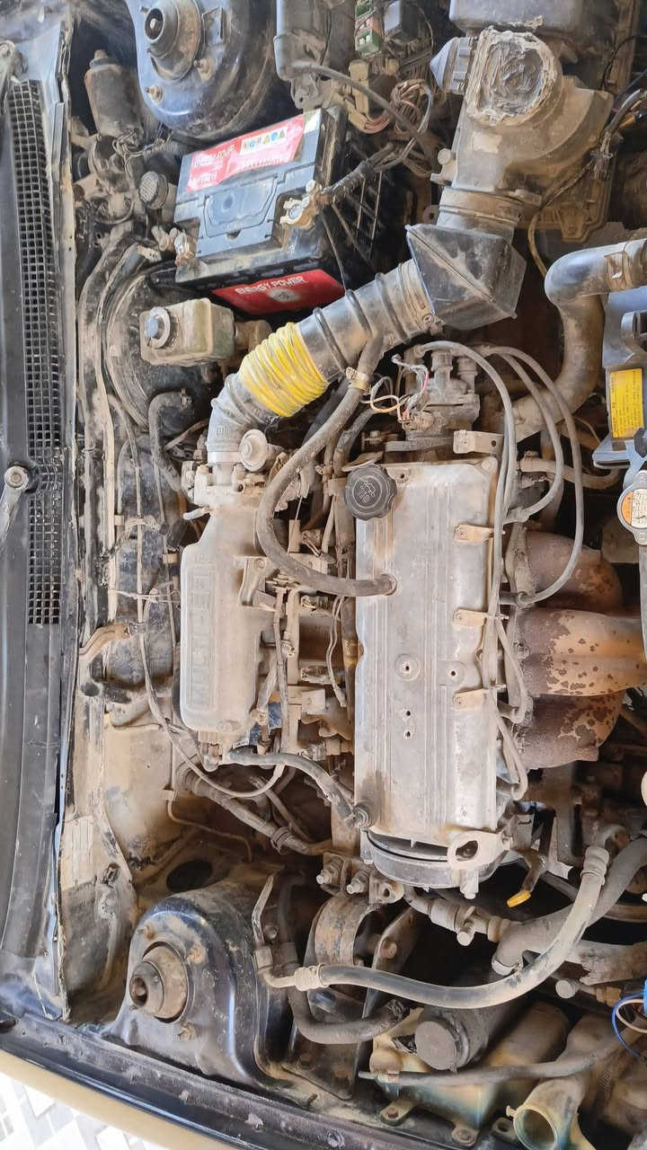 السلام عليكوم سيفيا موديل/٩٤/ مكينه مفتوح جديه صدر وتايرات وكهربائيات وكير خير من الله سياره جاهزه من كلشي مصبوغه جديده رقم انبار انكليزي مشروع وطني سنويه لحد(٢٨)السعر (٣٣) ممتواجد ع فيس مكاني لفلوجه رقم ***********
