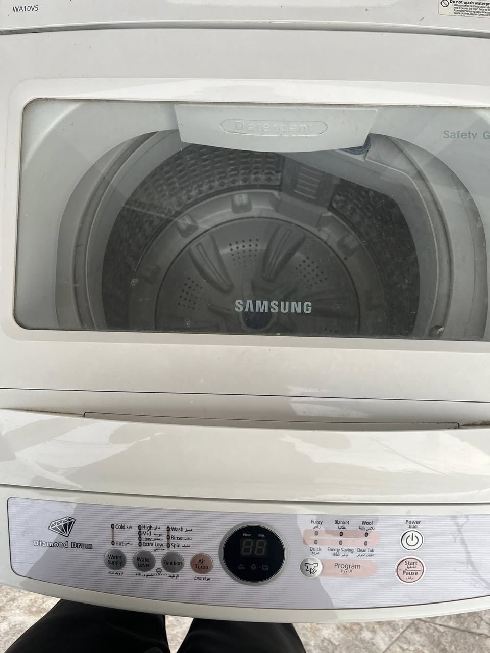 السلام عليكم
غسالة سامسونك نظيفة جداً مثل ما موضح بالصور مابيها اي عطل حجمها 10 كيلو السعر 100 وبيها مجال للتواصل *********** مكاني بغداد حي الجهاد
