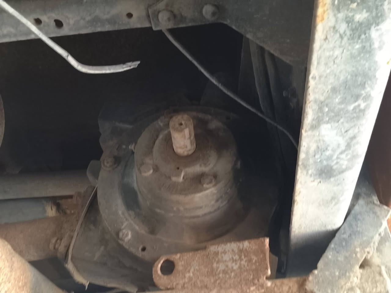 مضخه وعدد البيع مل نفط شقله هي وبوريه كله البيع ***********
