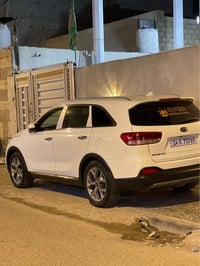 سورنتو ٢٠١٦ • ٦ سلندر • خشم مسحوب