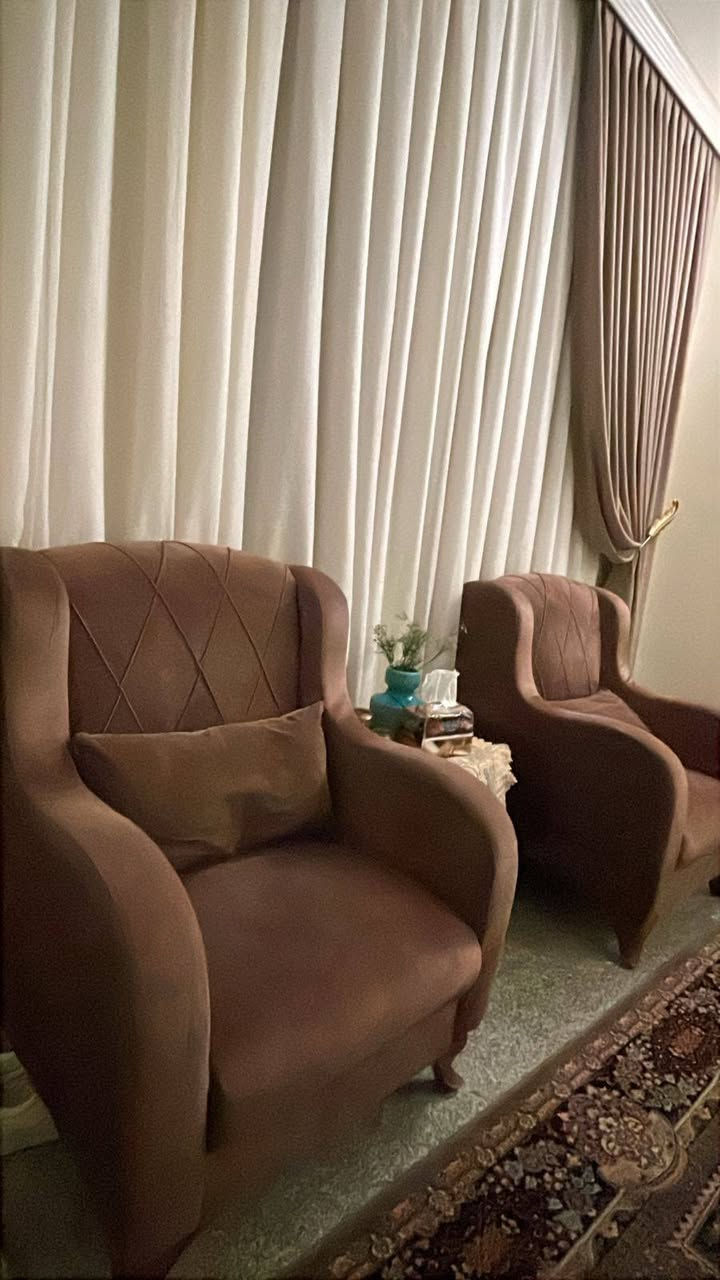 ٣٠٠ نظيف ومرتب ١٠ مقعد  بغداد زيونه


**إذا كنت صاحب هذا الإعلان وتريد حذفه لأي سبب، رجاءا أرسل رسالة إلى الدعم الفني**