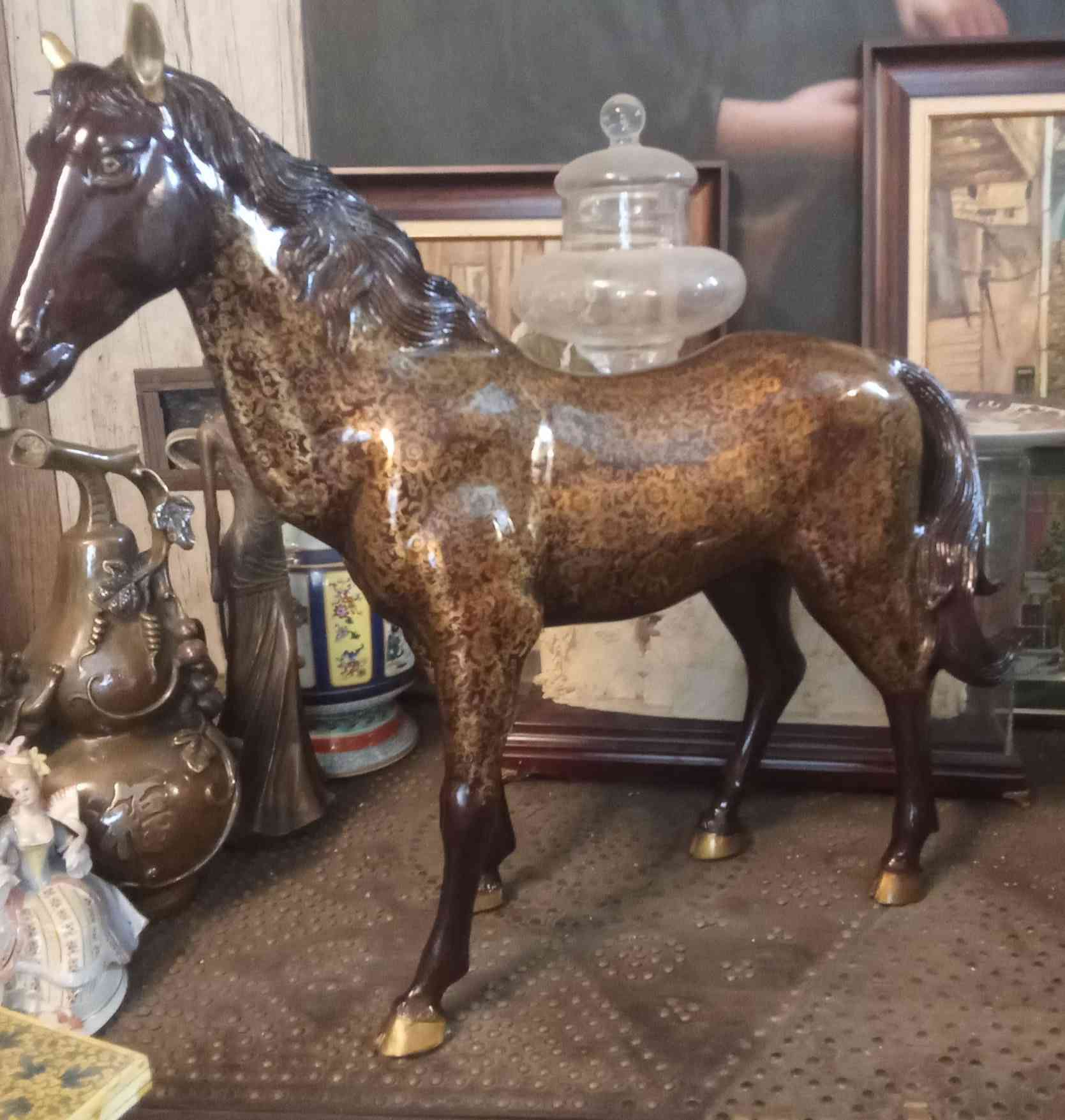 حصان برونز رسم يد  لون ذهبي  مختومة طول 61 ارتفاع 58 تسليم في اعظمية لا يوجد توصيل سعر عل خاص


**إذا كنت صاحب هذا الإعلان وتريد حذفه لأي سبب، رجاءا أرسل رسالة إلى الدعم الفني**