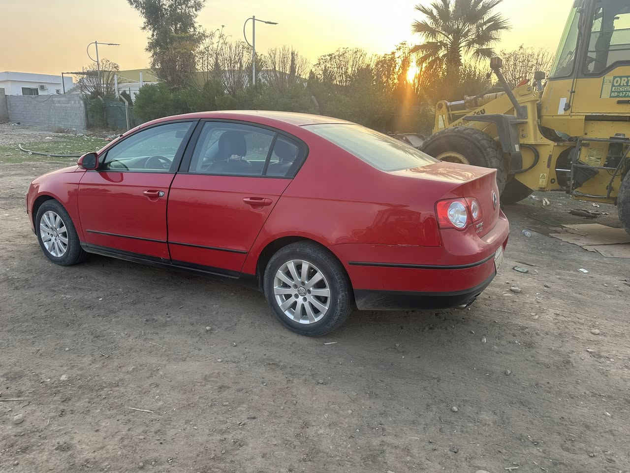 سلامو عليكم 
باسات 2012
محرك كير كهراباء بشرط
بس هلال صبغ 
جام كهرباي
هندربريك بصم
سياره مابيه اي نقص
ابيع او مروس 
سعر 88بيه مجال
مكان كركوك
رقم موبايل
***********
