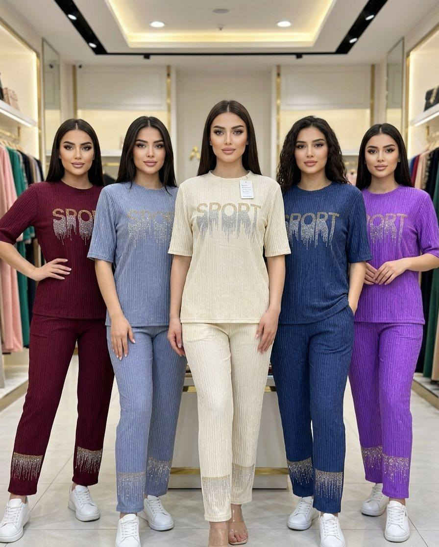 فقط ٧ اللف 
تراك قماش كريشه 
نسائي وبناتي محير 
القياسات المتوفره من ١٠ سنه الى ٢٥ سنه
توصيل جميع المحافظات 
للطلب والاستفسار مراسلة الصفحة او الاتصال واتساب 
***********
***********
