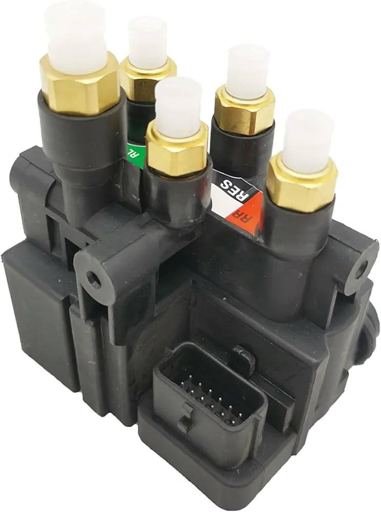 السلام عليكم قطعة تخص سياره رانج روفر بس ما اعرف يا موديل للبيع جديد غير مستعمل 
الاتصال ***********
