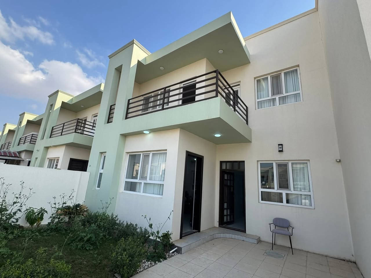 🚨 تطلوعة رمزية جداً جدآ❗️❗️
فرصة ذهبية داخل مجمع المرتضى السكني
❗️❗️ هذا العرض نادر
🏡 دار للبيع
📐 مساحة الدار: 160 متر
📍 – اتجاه بحر 
💰 الواصل: 58 مليون فقط
🔥 سعر مغري وفرصة نادرة للسكن 

✅ موقع ممتاز داخل المجمع
✅ مناسبة للعائلة والاستثمار المستقبلي

#اكتب_تم_توصلك_تفاصيل

📞 للاستفسار***********
