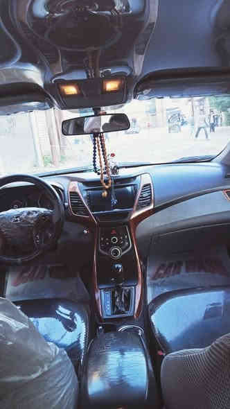 سلام عليكم النترا امريكي مظلع مديل 2015 حادثه دعاميه خلفيه شويه من جملغ خلفي بدون تبديل كله ليبل واحد سياره حلوه جديده شاشه كامره تخيم تاير محرك 1800 دوش كير محرك تبريد خير من الله سياره بسمي رقم دولي رقم بغداد  مكان سياره بغداد حي اور السعر 115 وبيه مجال للطبين رقم هاتف ***********
