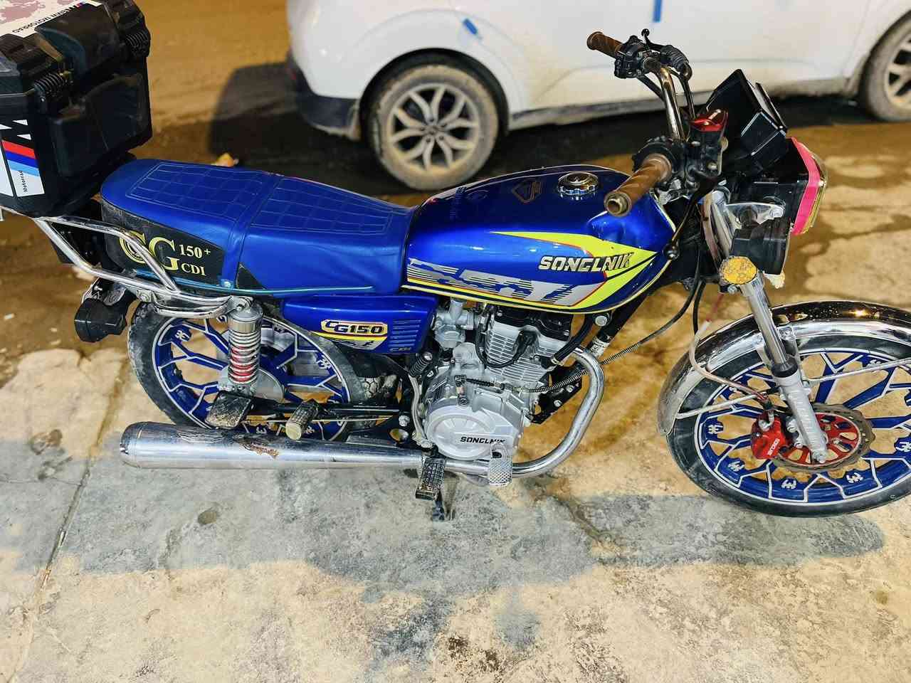 سيفان موديل 2025نضيفه ماناقصهه شي الدراجه بصمه +سويج
السعر 750مكاني حله بابل ***********
