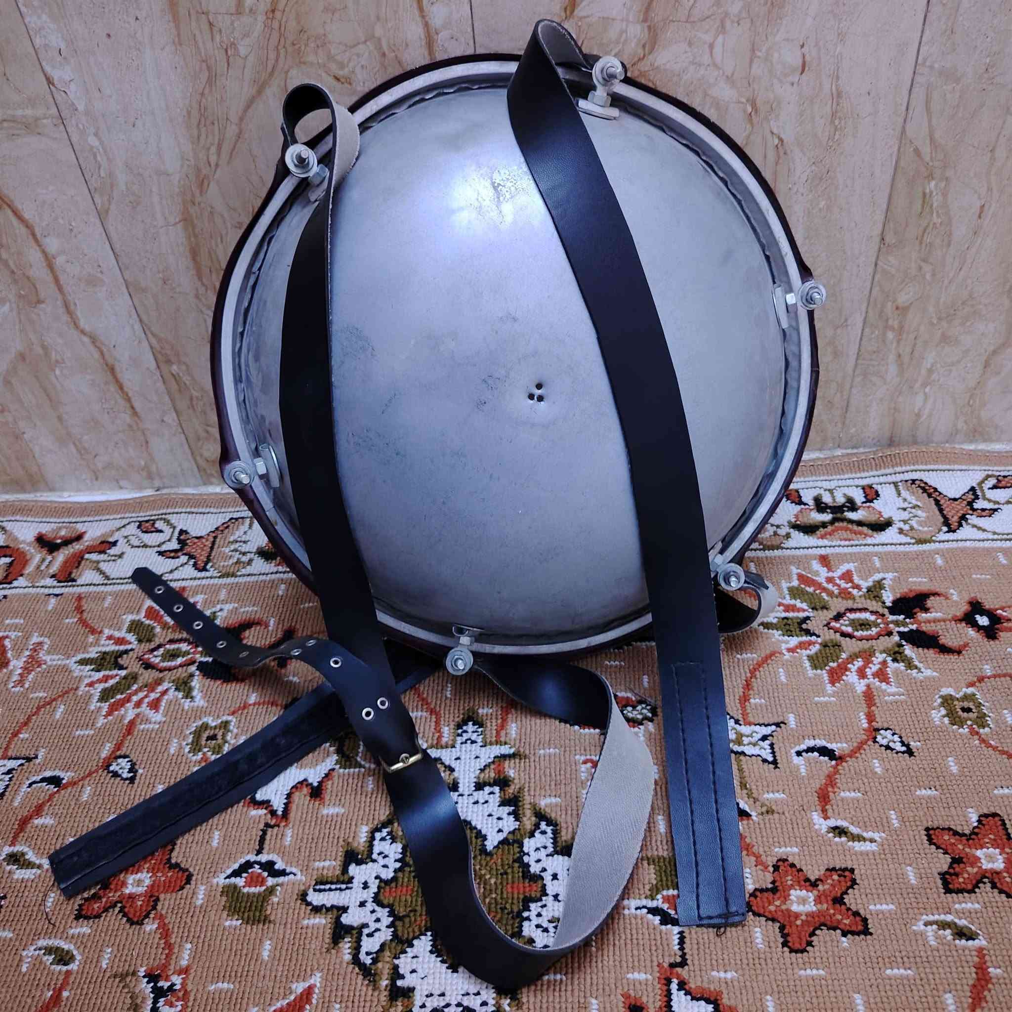 السلام عليكم
نقارة للبيع نضيفة كلش مستخدمة قليل جدآ وياها احزام وعصي العنوان الديوانية الحمزة الشرقي سعر مناسب للاستفسار التواصل على الرقم بي واتساب ***********
