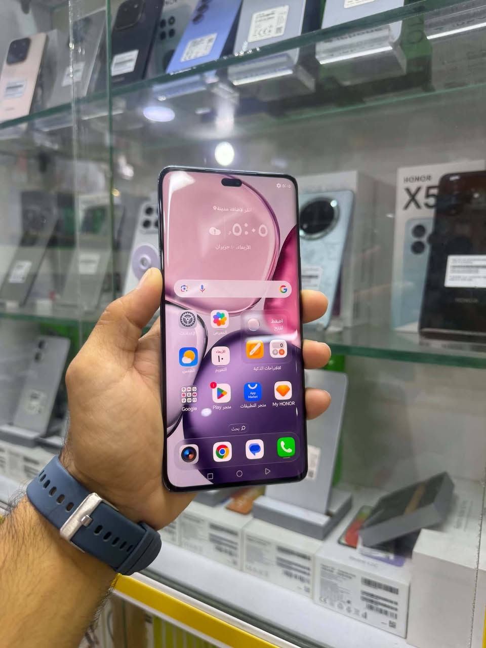 هونر X9C مستخدم بدون غراض مكفول فقط شخط بلضهر زغير الذاكره 256 العشئويه 12 السعر 315 الاستفسار خاص او الاتصال *********** بي وات ساب

