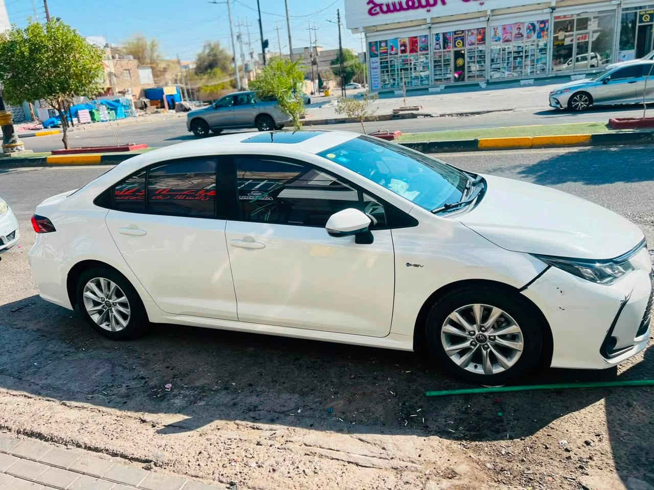 كورلا 2025 بيها طخه داعميه وجاملغ طخه بسيطه ماشيه 30 جديده كلش أربع تبديلات دهن بس اتصل واتساب بس / *********** /
