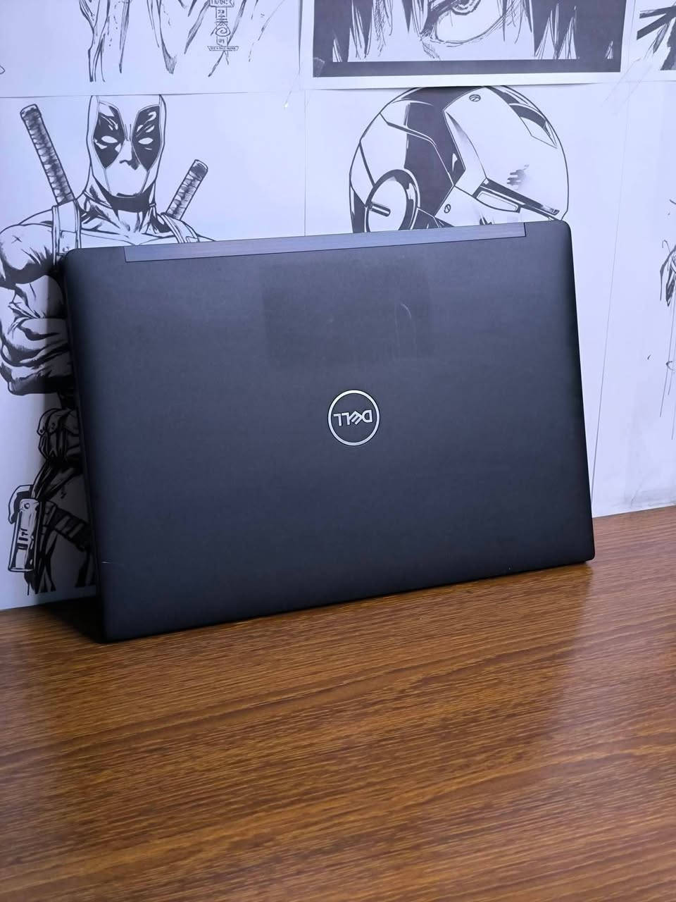 لابتوب Dell Latitude 7390
⚜️ المواصفات:
⚜️ المعالج: Core i5 — الجيل الثامن
⚜️ الرام: 8 كيكا
⚜️ الهارد: 256 كيكا SSD
⚜️ حجم الشاشة: 13.3″
⚜️ كرت الشاشة الداخلي: Intel Graphics
🎁 الهدايا والملحقات:
• حقيبة لابتوب
• شاحن لابتوب
• ماوس
• ماوس باد
• تغليف احترافي (داخل كرتونة)
🛡️ الضمان والخدمات:
• فحص اللابتوب و مقارنة المواصفات و النضافة قبل الاستلام عند المندوب.
• ضمان أسبوع كامل بعد الاستلام.
• تنصيب ويندوز حسب الطلب مع جميع البرامج الأساسية و Office مثبتة.
🚚 التوصيل: التوصيل متوفر إلى جميع محافظات العراق

📌 موقّعنا : بغداد الامين 
الثانيه

السعر 264,000
واتساب ***********
