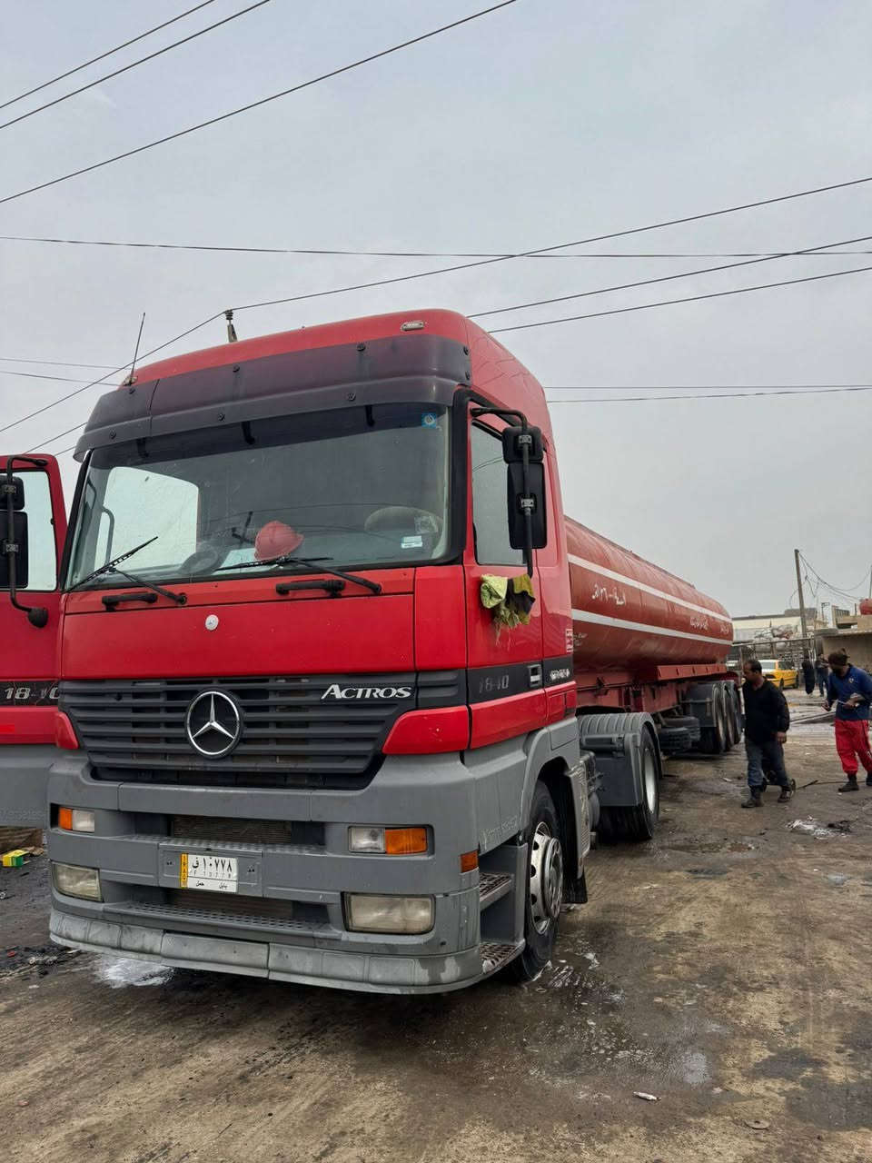 للبيع سيارتين جاهزات الستفسار اتصل ***********
