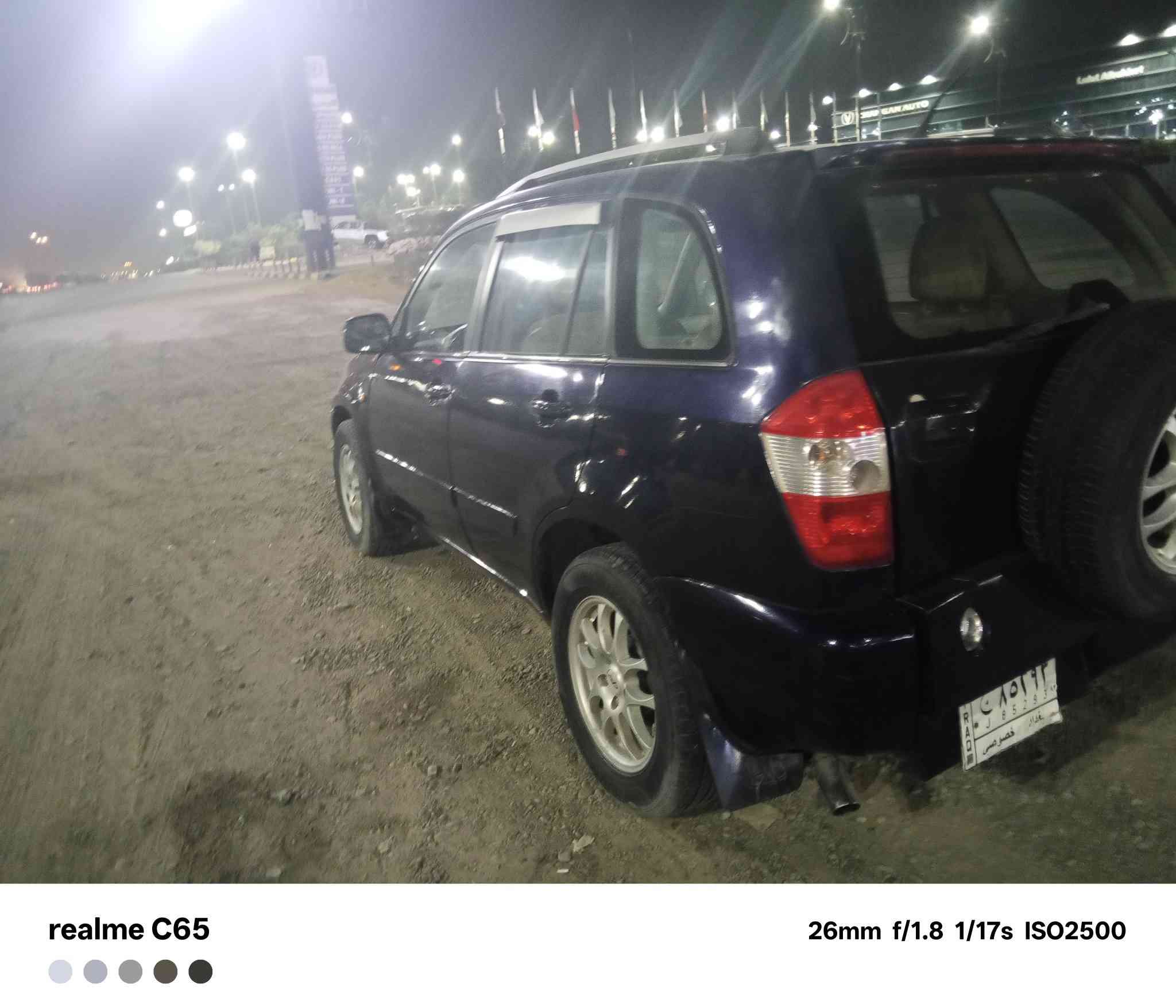 السلام عليكم تيكو مديل 12 كير ميكانيكي مصبوغة احزام  محرك جديد كير يخبل بس الصبح من تشغلة يصفن مرات تستلم رقم دولي بسمي جاهزة فول موصفات مكاني الزعفرانية السعر قفل 39 والله جديدة السيارة ***********
