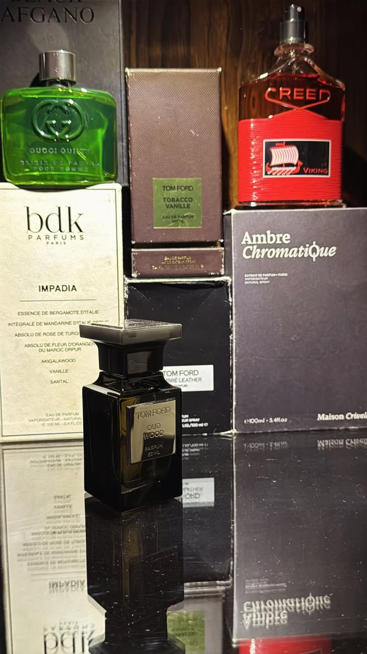 السلام عليكم 
خمس عطور للبيع 

TOM FORD OUD WOOD PARFUM 50ml 
مستخدم رشات 
بدون علبه 
170$ 
265

Gucci Guilty Elixir de Parfum Pour home 60ml 
مستخدم رشه وحده 
بدون علبه 
80$
125

Parfums de Marly Sedley 125ml
مستخدم مثل ما موضح امامكم 
موجوده العلبه 
145$
225 الف

Giorgio Armani Code 125ml EDT
مستخدم ثلاث رشات 
موجوده العلبه 
74$
115الف

Creed Green Irish Tweed 100ml
مستخدم 2ml 
العلبه ما موجوده 
215$
335الف


**إذا كنت صاحب هذا الإعلان وتريد حذفه لأي سبب، رجاءا أرسل رسالة إلى الدعم الفني**