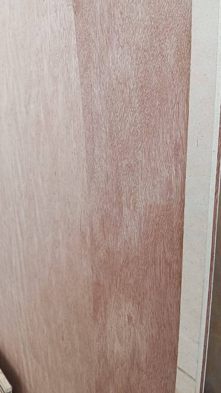 اغراض للبيع كلمن وسعره تؤاصل واتساب ***********
