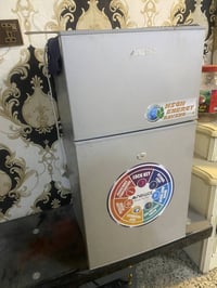 ثلاجة صغيرة • نيوال • بغداد