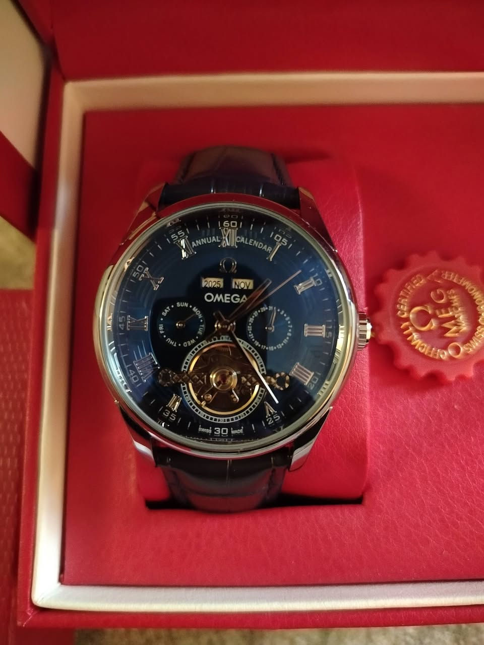 ساعة أوميغا سويسرية من وكيل دولي، مع ضمان دولي، وتقويم أوتوماتيكي، وتقويم شهري وتاريخي وأسبوعي، وجهاز كشف المعادن، وبطاقة دولية. السعر 150,000 دينار. التوصيل متاح لجميع مدن العراق.
کاتژمێری مارکەی ئۆمێگا وەکالەی نێودەوڵەتی سویسری بە زەمان و گرێنتی گرێنتی نێودەوڵەتی ، ئۆتۆماتیک ساڵ ژمێر مانگ ژمێر ڕۆژ ژمێر هەفتە ژمێر ، مکینە کەشف ،کارتی نێودەوڵتی لەگەڵە. نرخی ١٥٠،٠٠٠ دینار . گەیاندن هەیە بۆ هەموو شارێکی عێراق


**إذا كنت صاحب هذا الإعلان وتريد حذفه لأي سبب، رجاءا أرسل رسالة إلى الدعم الفني**