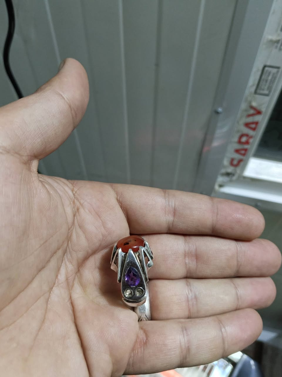 سلام عليكم يمانيات فضه ثقيل للبيع واحد مطعم زبرجد وجمشت


**إذا كنت صاحب هذا الإعلان وتريد حذفه لأي سبب، رجاءا أرسل رسالة إلى الدعم الفني**