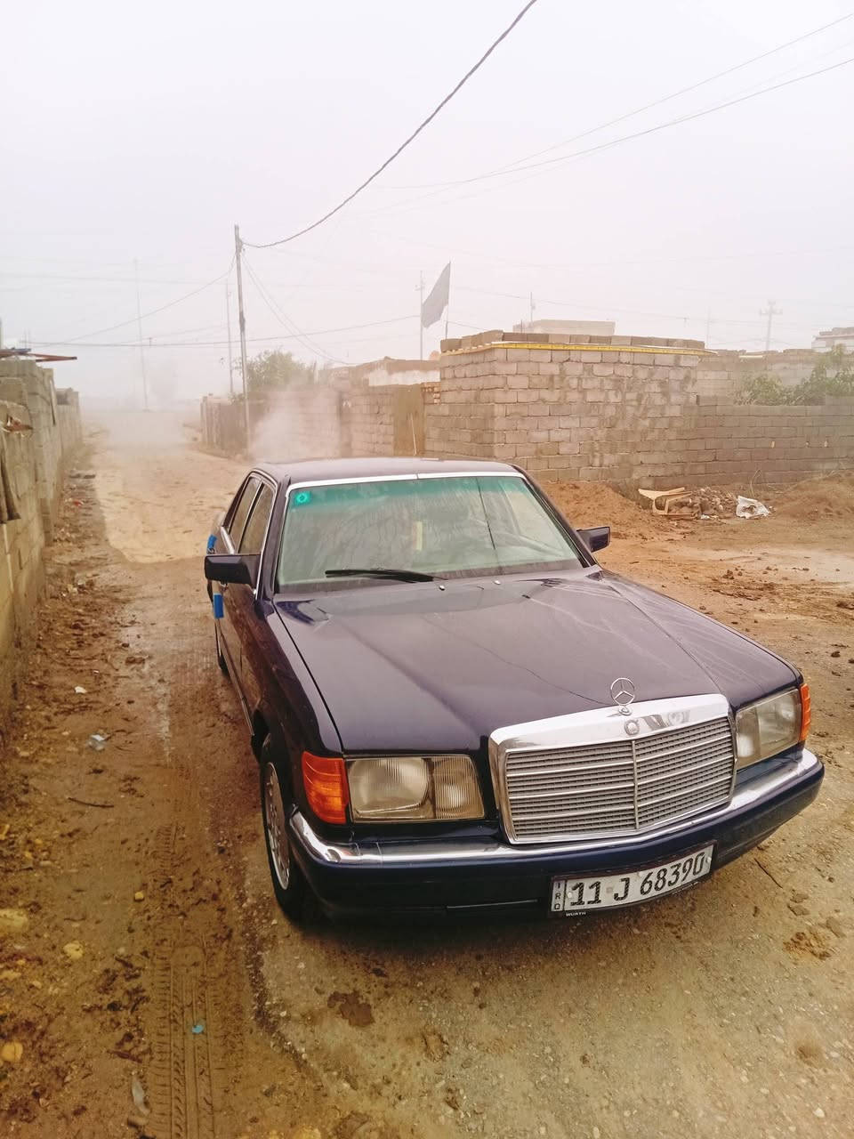 سلام عليكم
مرسيدس جامبو 

1محرك بلادي ال 🕷

2سياره ولا غلطه مصبوغه صبغ عام جماليه فقط

3كلشي جديد منضومه كهربائيه بلكات كلشي جديد

4سماعات رباعي فول 

رقم نكليزي بسمي تحويل ثاني يوم 

سياره جاهزه من كلشي تجي وشوف بعينك 

السعر 65 ورقه وبيه مجال للطيبين

مكان الكوت قضاء الحي رقم ***********
