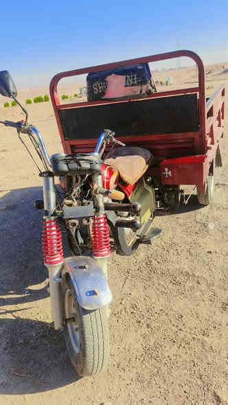 السلام عليكم ستوته بعيره تايجر موديل 20 بيمنه فيس محرك مفتوح شرط بس يعود زلايت كهربائيات جاهزه السعر 850 وبيها مجال مكان عوسجه قربي جنوب الموصل كياره ***********
