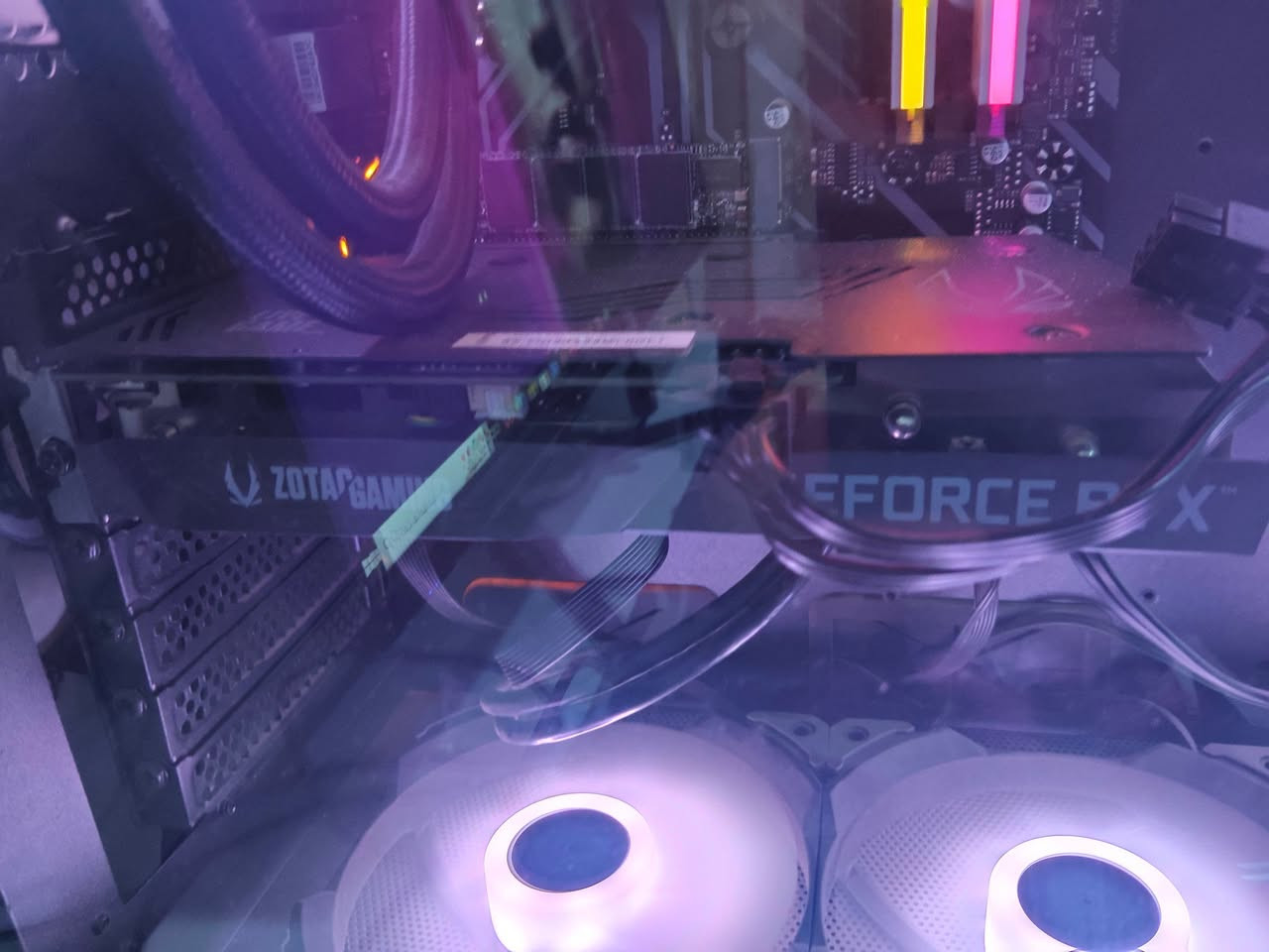 سلام عليكم ماعندي توصيل لان تعرف pc ينخاف عليه 
مكاني النجف الاشرف 
السلام عليكم
 

الموصفات CPU RYZEN 7 5700x

 RTX 3060 ZOTAC 12GB

 GASS COOLER 360MM

 RGB GIGABYTE

 TECHNOGY B450M XPG

 SPECTRIX DDR4

 8+8+16-3600 RGB M.2

 256G HDD 2T  750M+80

مليون و 150 مجال بسيط نضيفه بيها مجال قليل ترا موصفات قويه بالعافيه عل ياخذهه نضيفه كلش 
يأتي معه ماوس كيبورت ماوس باد تحياتي للجميع طبعا اجاني ضرف ومحتاج فلوس


**إذا كنت صاحب هذا الإعلان وتريد حذفه لأي سبب، رجاءا أرسل رسالة إلى الدعم الفني**