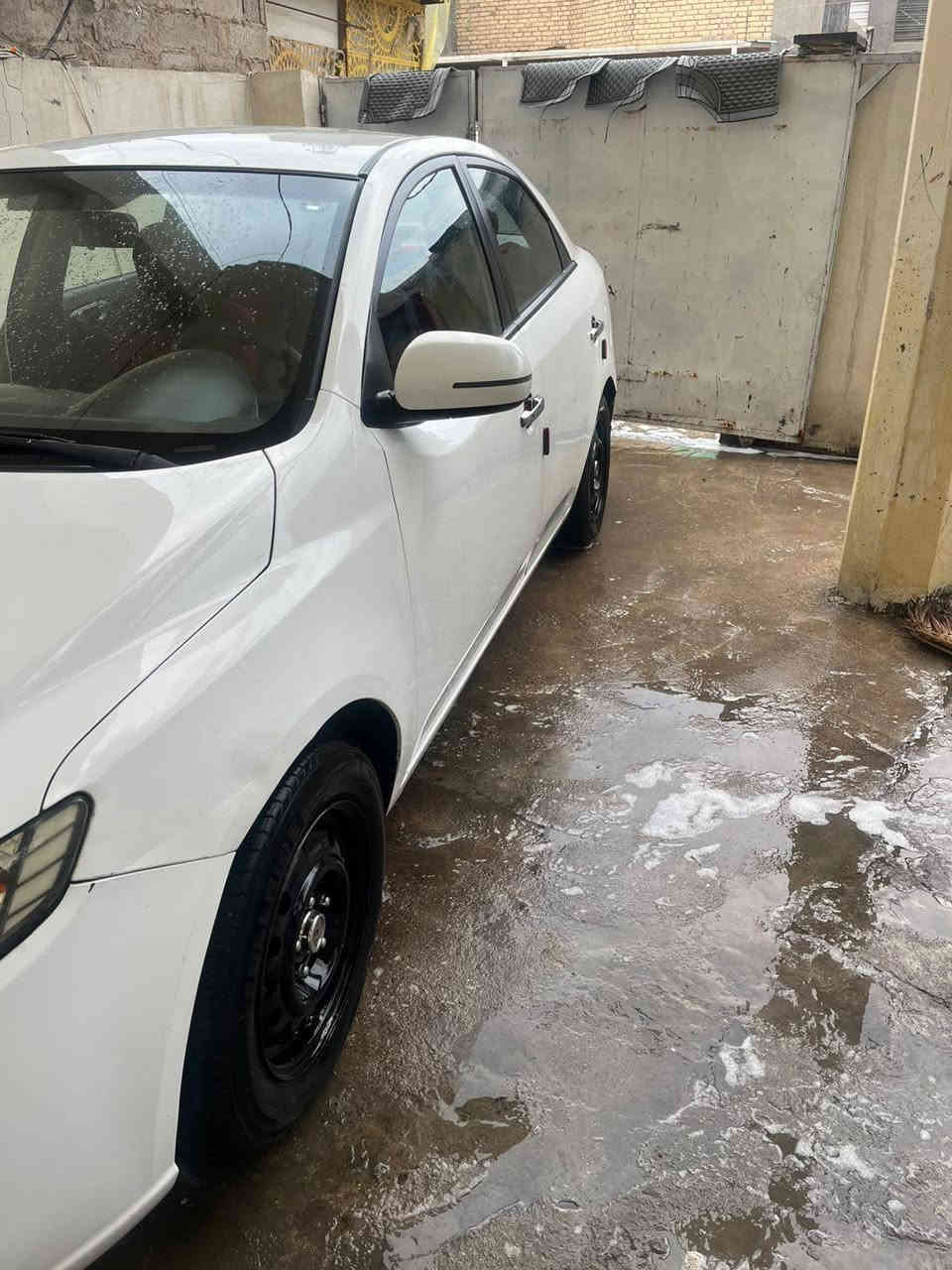 مكلف بالنشر 
السلام عليكم من رخصة الادمن 
سيراتو خليجي 2012 كفالة من الضربة والصبغ كير ومحرك مكفول صدر حدادية تخم تاير كلة جديد بيها صبغ قليل كما موضح بالصورة السعر 105 بيها مجال بسيط 
للاتصال *********** وتساب
