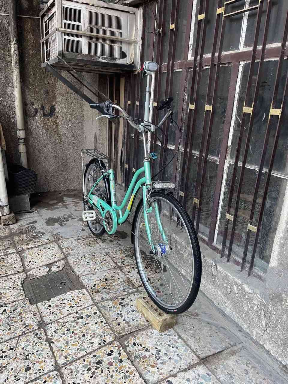 سلام عليكم شباب بايسكل بطه للبيع كير حساس كلشي شغال  باسكل مكفول نضافه 100/100 بايسكل سعره150وبي مجال لشرايه✅✅.


**إذا كنت صاحب هذا الإعلان وتريد حذفه لأي سبب، رجاءا أرسل رسالة إلى الدعم الفني**