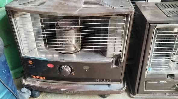 سلام عليكم متوفر وجبة صوبات نفطية وكهرباءية و بأسعار مناسبة جدا (#شرط الفحص) في مزاد المدينة لبيع الاغراض المنزلية الموقع جلولاء النافورة مجاور هلا ماركت خلف العيادة البيطرية ***********
