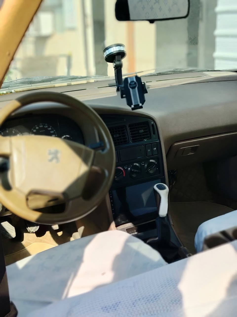 السلام عليكم
بيجو أكد 2016
كفاله عامه ماعده البنيد مصبوغ أثر جراد
كير مكينه تايرات
صدر نص عمر
رقم انكليزي كربلاء
مكاني بغداد الشعله
السعر 33وبيهه مجال
***********
