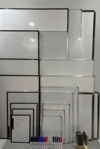 سبورات • مقاسات مختلفة • كمية محدودة