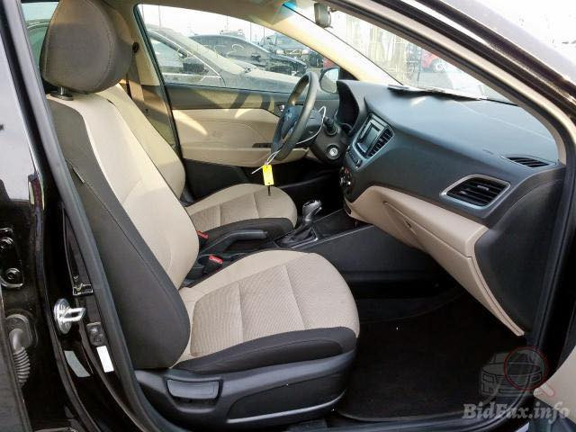 السلام عليكم
سيارة هونداي اكسنت 2018 وارد امريكي محرك (1600 GDI) رقم بغداد بتاريخ 2025/12/14 باسمي صور الحادث ضمن الصور (كفاله عامة من كلشي ما عدا ضربة امريكا) والدحجة موجوده بالصور (سيرفس بالكامل تبديل دهن الكير ودهن ابريك وماء الراديتر الى الخ) بشركة لكيمولي اوتو سيرفس بشارع مطار المثنى شرط الفحص 
سعر (126$) الكرخ - ساحة عدن الشراي يتصل 
***********
