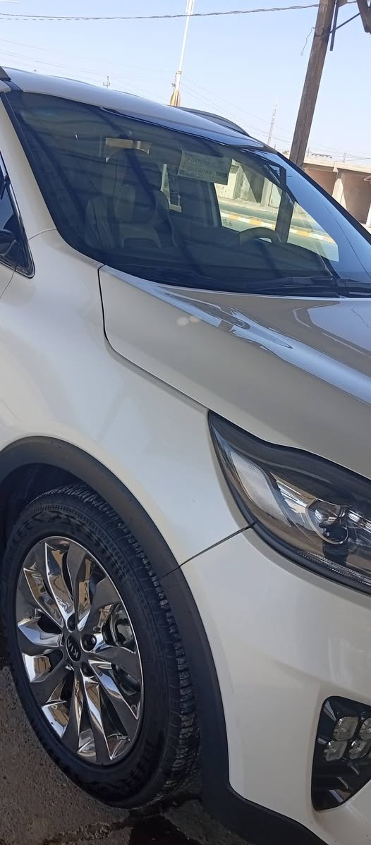 من رخصت الادمن سورنتو موديل 18 كفاله عامه رقم بغداد انكليزي فول مواصفات بدون فتحه سقف  مكاني الدجيل صلاح الدين للاستفسار الاتصال على الرقم ***********
