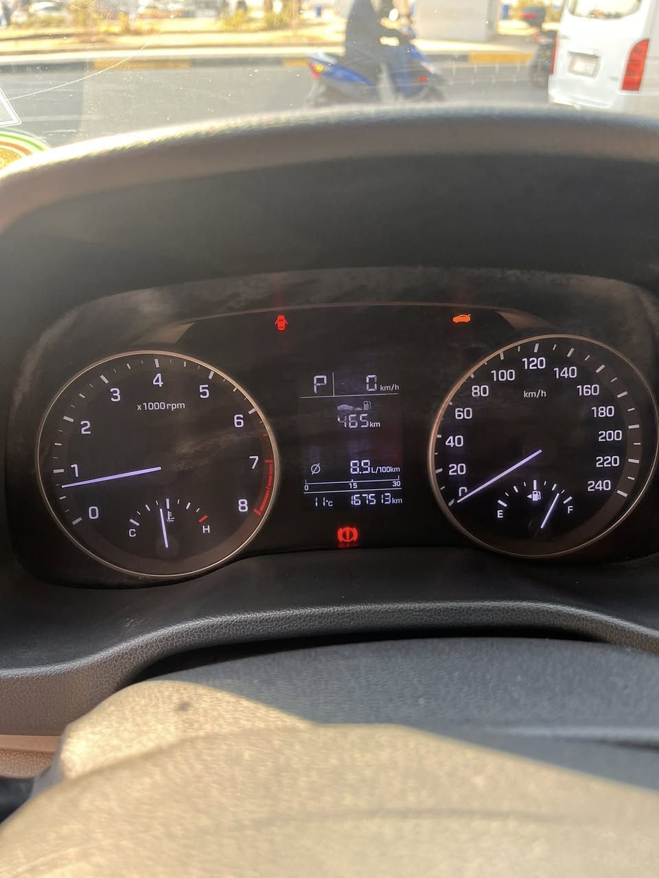 النترا ٢٠١٦ الشكل الحديث وارد خليجي 
الكير والمحرك على البلاد 
مامبدل بيها اي شي بيها بعض الضربات البسيطة ومعدله على البارد 
١٢٠ ورقه وبيها مجال بسيط 
***********٣
