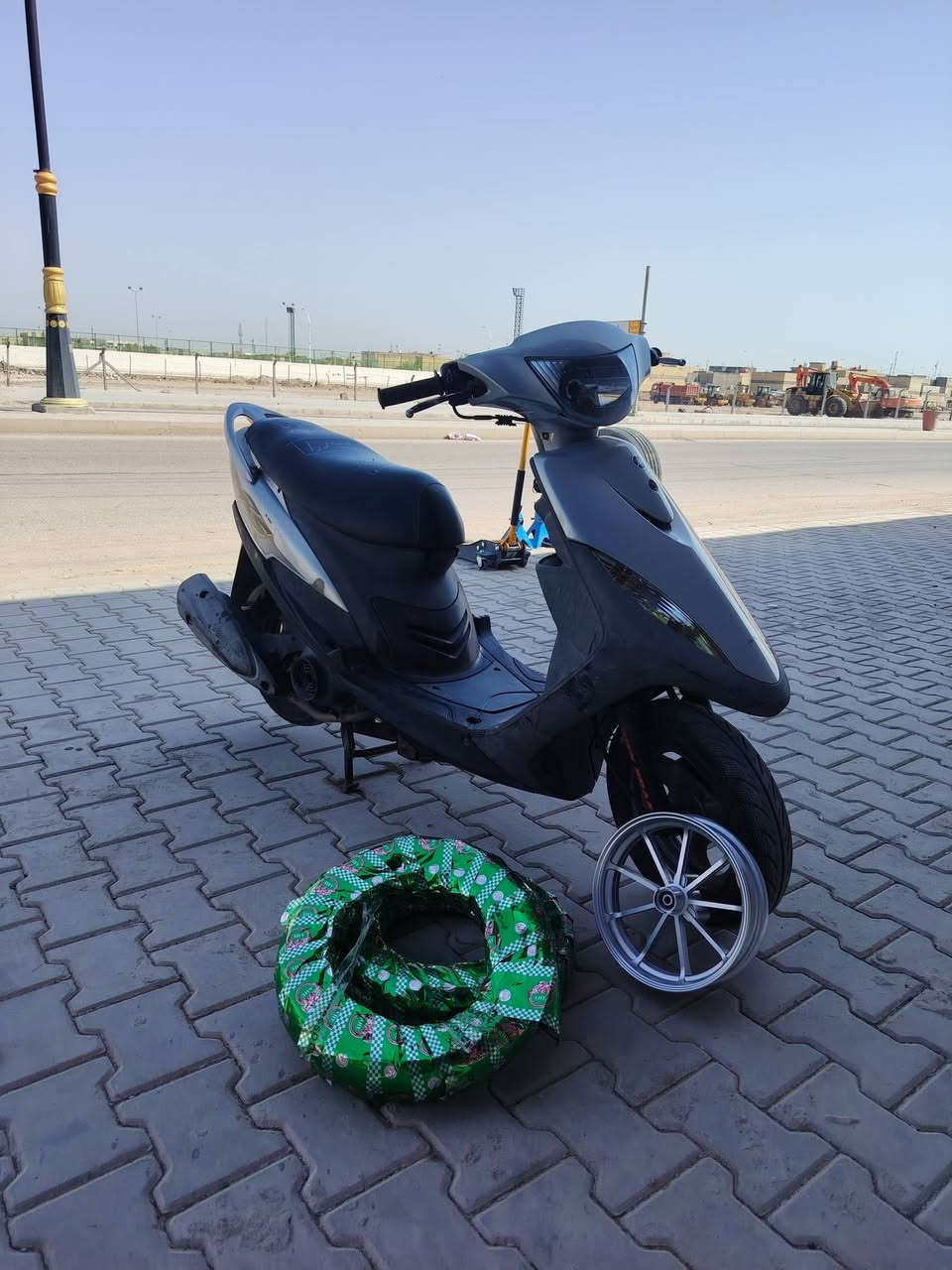 ماكس عدله للبيع كفاله عامه دراجه صارله من طالع 4 يام دراجه بيه ويل كب وزوج تايرات جيلاتين زوج  وقبق فلاوين اصلي وكاعيه دراجه كامله ول مكاتبه موجوده مال لمعرض اسم لمعرض مجمع نصراوي دراجه حيل جديد تريد اطيك لويل لبلادي مكان دراجه سماوه قضاه رميثه رقمي *********** وبي واتساب بيع فقط
