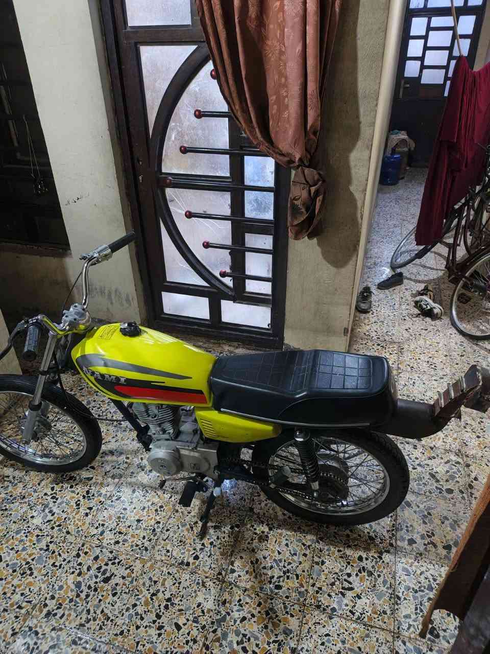 اربعة كير كامله مو تعمير شاصي مديل 2023 الدراجه  نضيفة واحلى من الصوره ب 700 وبيه مجال 
*********** واتساب
