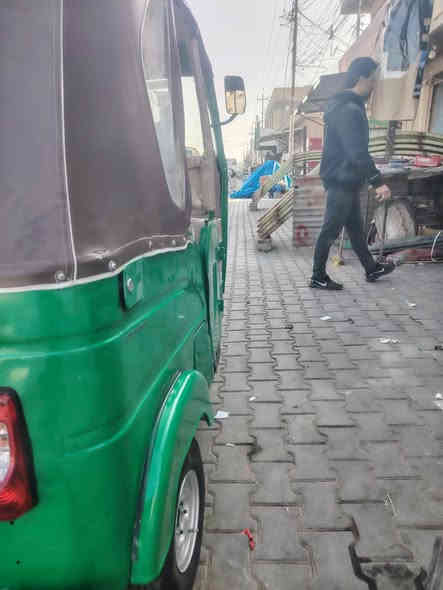 السلام عليكم تتكتك للبيع موديل 2022مرقمه نكليزي تكتك حلوه بيه صقحه صبغ فقط الباقي كفاله السعر 7200او بيه مجال حك الجيه 
العنوان كربلاء امن داخلي
الهاتف ***********
