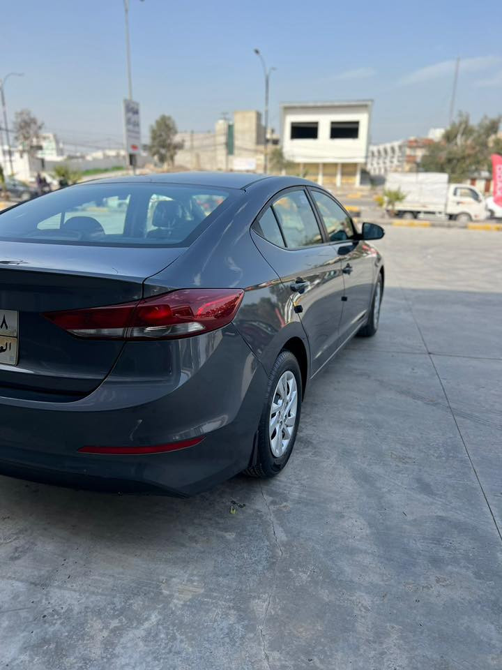 السلام عليكم
النتره موديل 2017. خليجي 
بيه بوند صبغ وجاملغين  كلير
كير ومحرك شرط 
تايرات 4 جدد +وياله جدد 
عنواني  القياره
السعر انصل وتدلل
رقمي ***********
