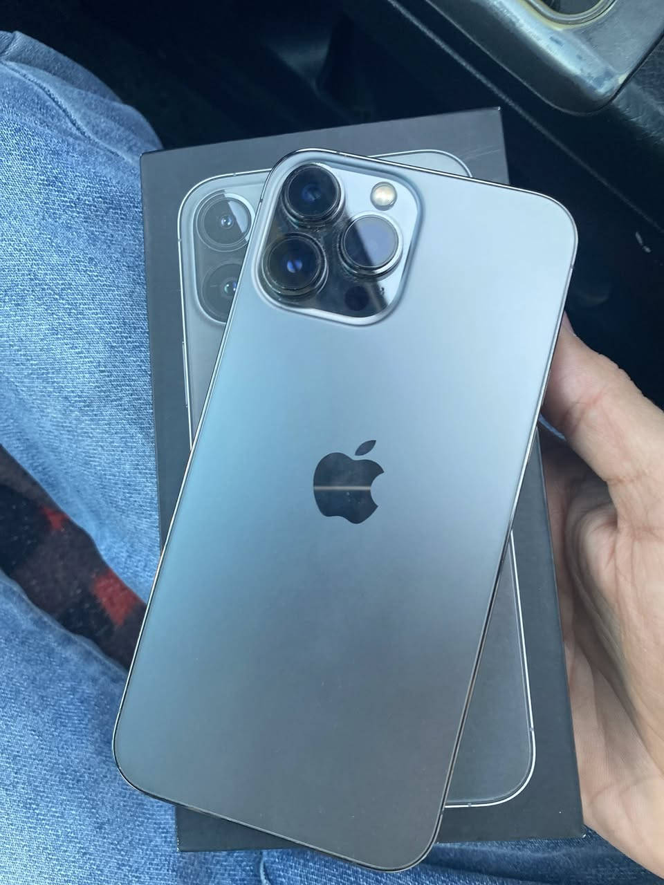 يفون 13 برو ماكس ذاكره 256 بطاريه 95 بلاديه شرط مايصرف  مكفول نظافه 100 (100 وتر فقط كارتونه  امريكي
  السعر 700 بي مجال بسيط   رقم ‭0773 309 5596‬ 
مكاني بغداد

