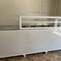 أشياء للبيع • بضاعة دكان • أغراض محل • متعلقات محل • مستلزمات متجر • ل...